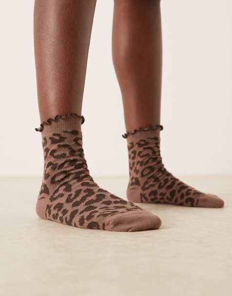 ASOS DESIGN - Chokoladebrune sokker med leopardprint - view 1