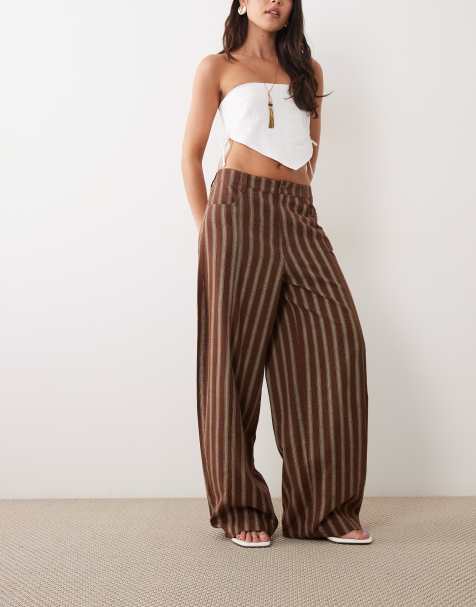 ASOS DESIGN - Chokoladebrune stribede bukser med barrel-ben - view 1