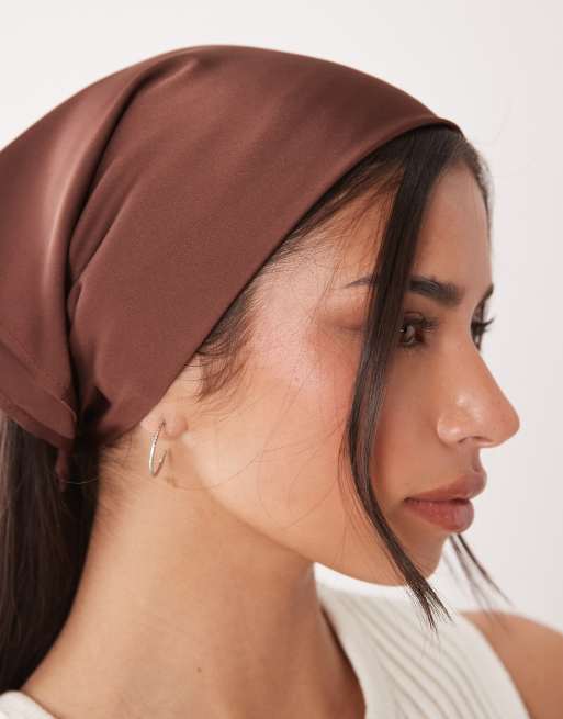 ASOS DESIGN - Chokoladebrunt lille hovedtørklæde, 2 af 3
