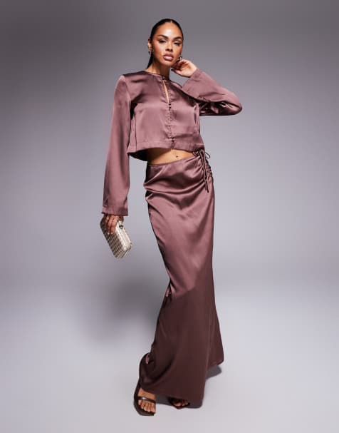 ASOS DESIGN - Chokoladefarvet maxinederdel i satin med rynker - Del af sæt - view 1