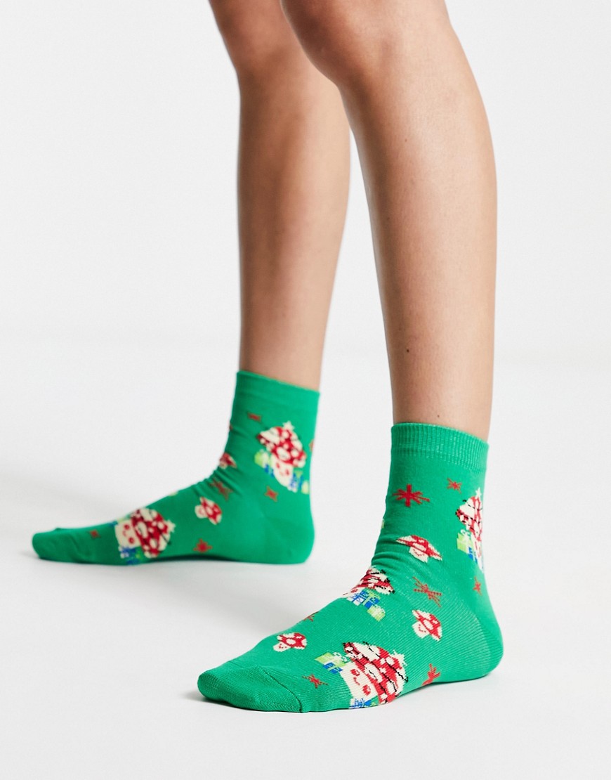 ASOS DESIGN Christmas ankle socks with mushroom design in green