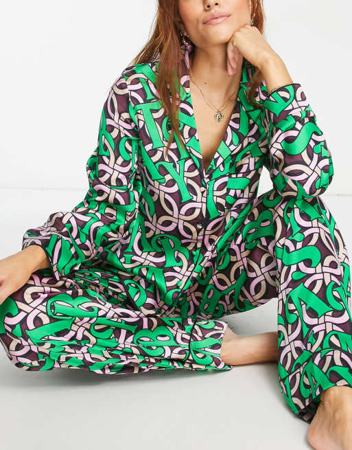 ASOS DESIGNMr & Mrs christmas meet me under the mistletoe boxy tee and  legging pyjama set