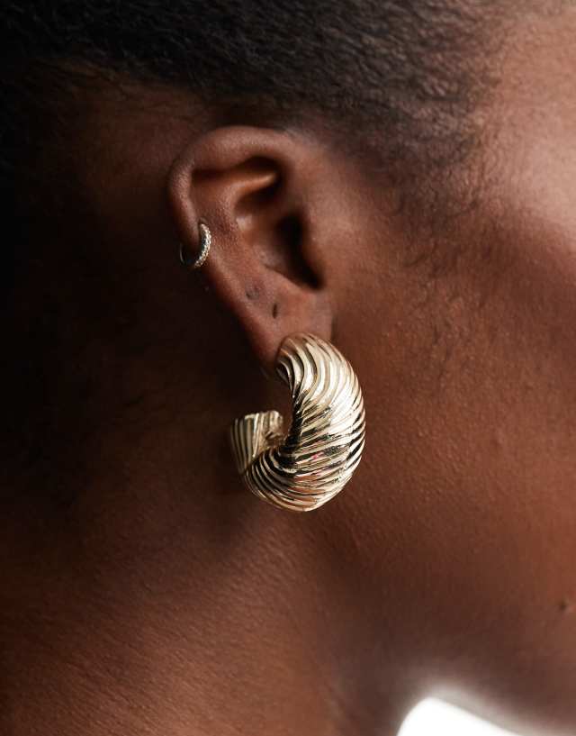 ASOS DESIGN - chubby hoop earrings with twisted textured detail in gold tone