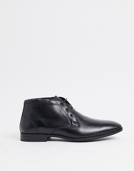 ASOS DESIGN chukka boots in black leather