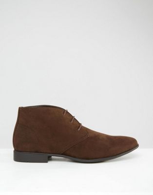 brown suede chukka boots