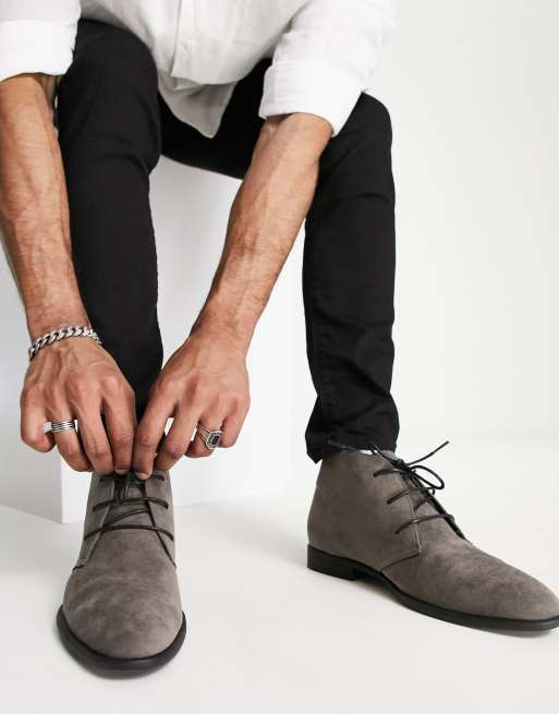 Gray on sale chukka boots