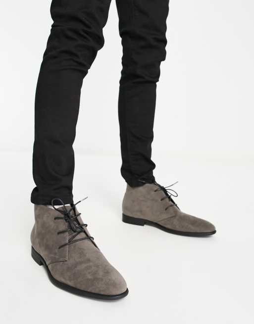 Gray chukka hot sale