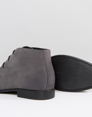 gray chukka boots