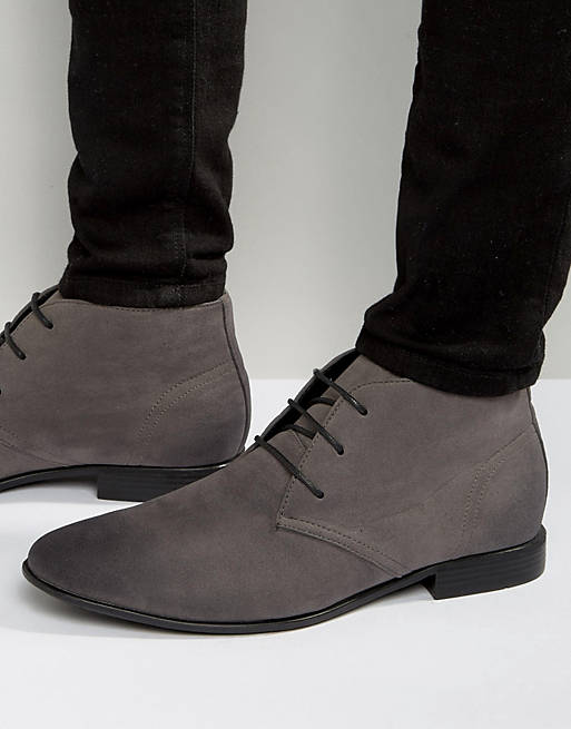 ASOS DESIGN chukka boots in grey faux suede