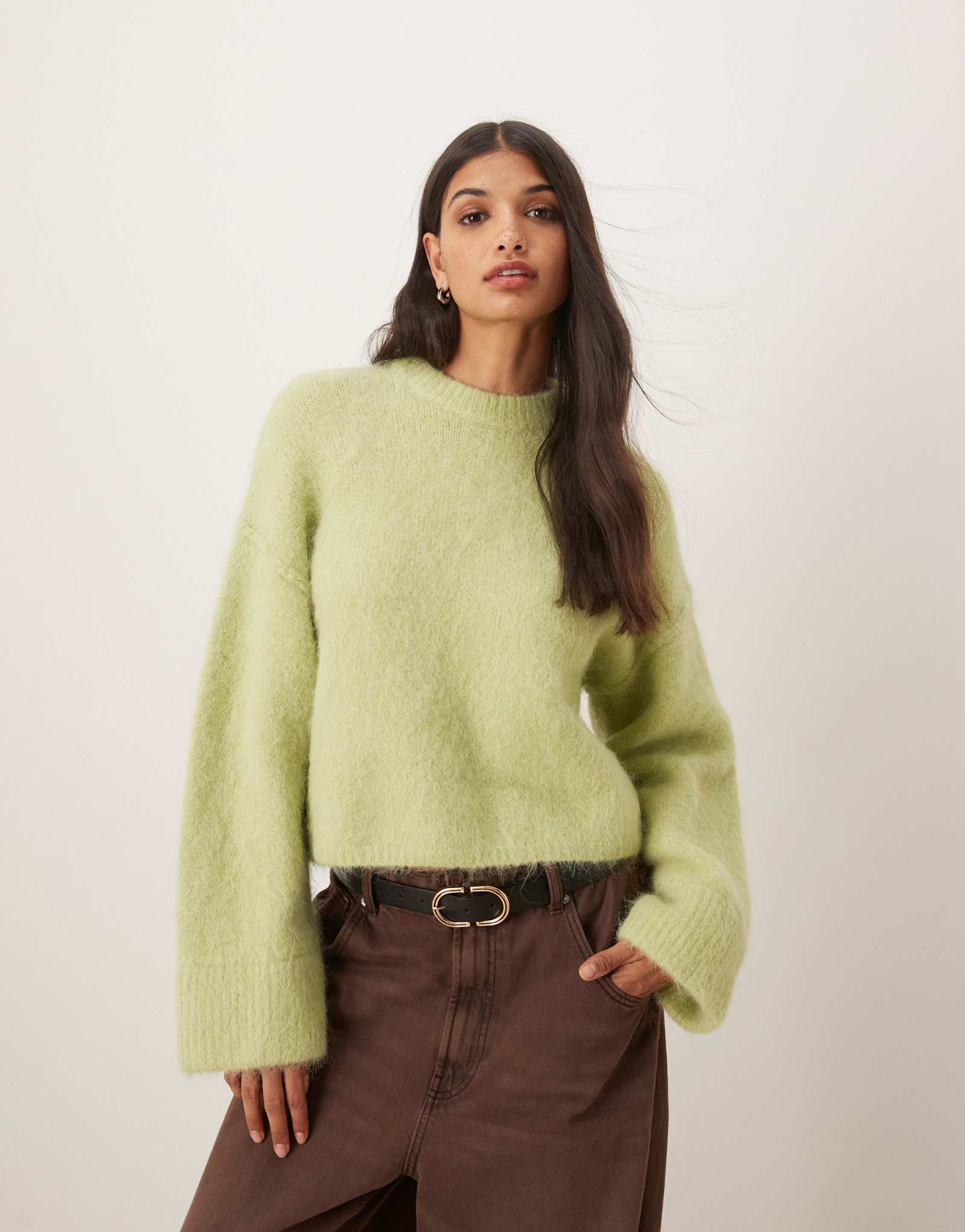ДИЗАЙНЕРСКИЙ свитер ASOS из плотной альпаки светло-зеленого цвета