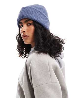 chunky double roll beanie in blue