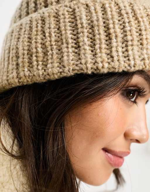 Oatmeal Chunky Knit Buffalo Beanie 