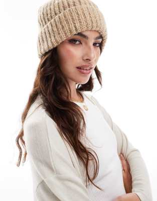 chunky knit beanie in oatmeal-Neutral