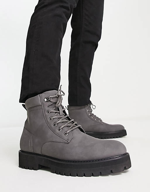 ASOS Herren Schuhe Stiefel Chunky lace up boot with padded collar in faux leather with contrast sole 