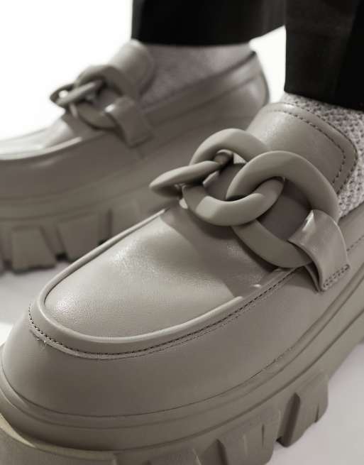 ASOS DESIGN chunky loafers in gray with chain, 4 of 4