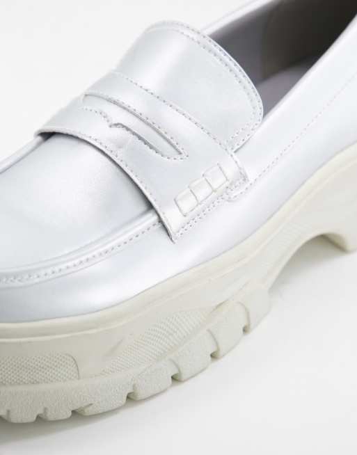 White and silver hot sale loafers