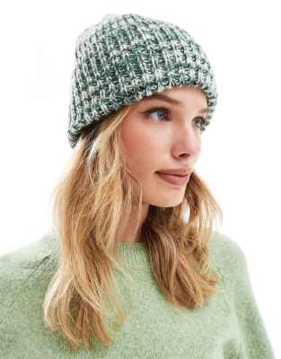 chunky mix knit beanie in green space dye