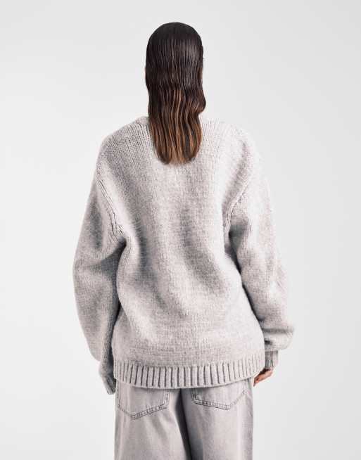 ASOS DESIGN chunky oversized edge to edge cardigan in light grey, 4 of 5