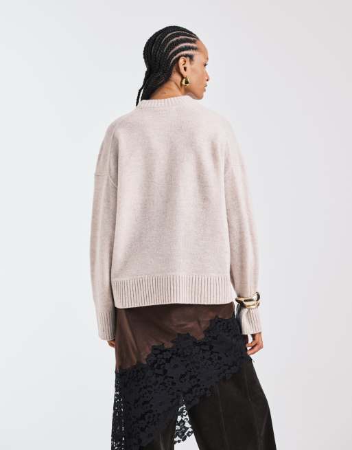 ASOS DESIGN chunky premium lambswool curved hem sweater in mashmallow, 3 of 4