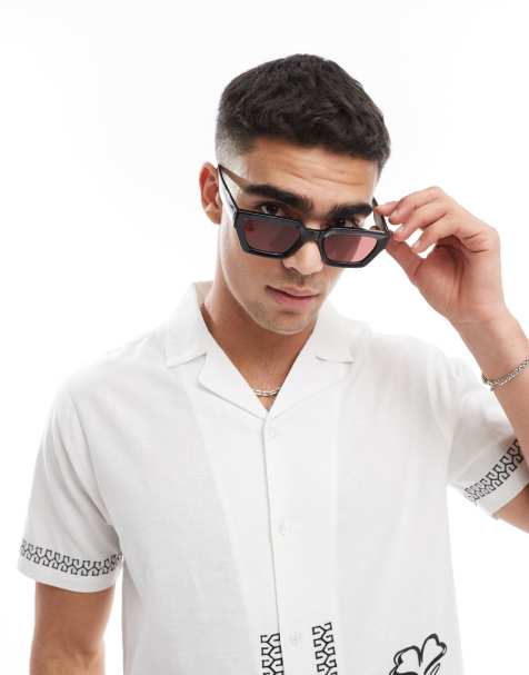 ASOS DESIGN chunky rectangle sunglasses in black with burgundy lens - view 2