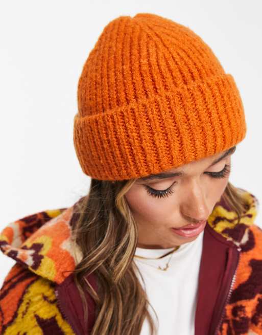 ASOS DESIGN chunky rib fisherman beanie in burnt orange , 3 of 4