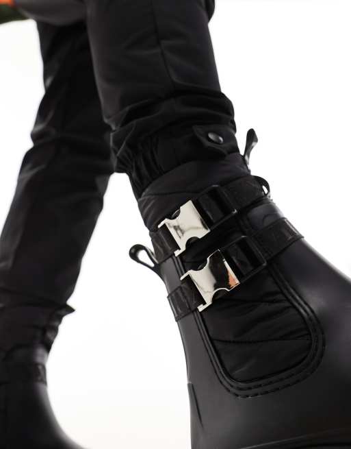 Black silver hot sale buckle boots