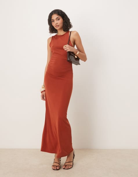ASOS DESIGN – Ciemnoczerwona sukienka midi z asymetrycznym zaokrąglonym tyłem - view 1