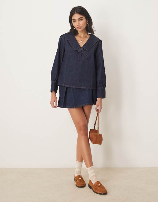 ASOS DESIGN – Ciemnoniebieska koszula bez kołnierza z czerwonymi szwami, 2 z 4