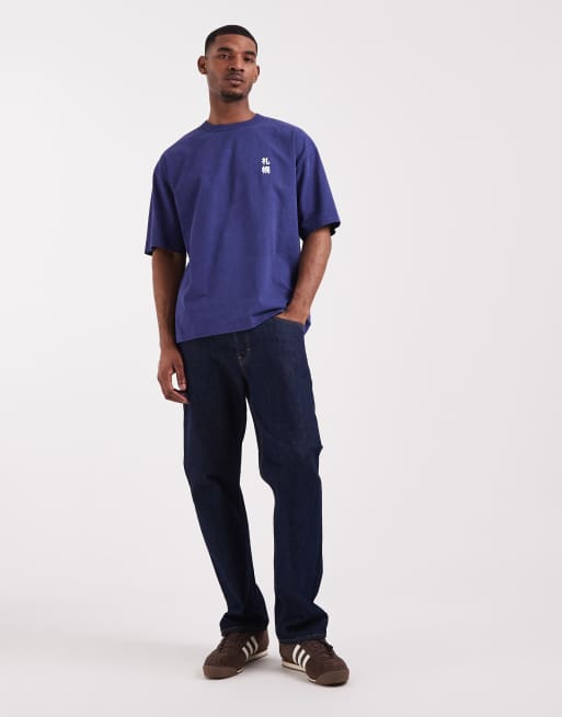 ASOS DESIGN – Ciemnoniebieski gruby T-shirt oversize z wypukłą grafiką na plecach, 2 z 5