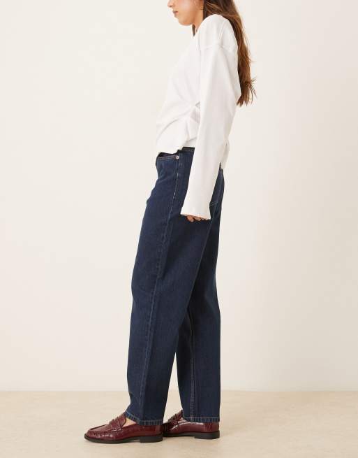 ASOS DESIGN – Ciemnoniebieskie luźne mom jeans z wysokim stanem, 2 z 5