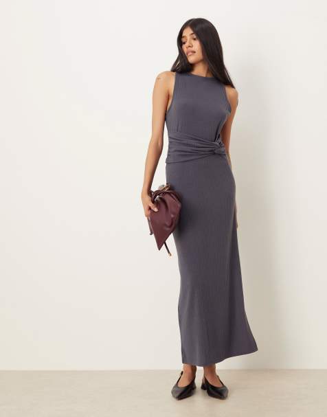 ASOS DESIGN – Ciemnoszara prążkowana sukienka midi bez rękawów z węzłem w talii - view 1