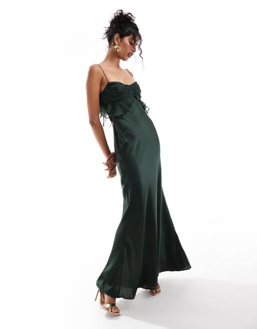 ASOS DESIGN – Ciemnozielona sukienka maxi z szyfonu i satyny z falbankami i wiązaniem z tyłu