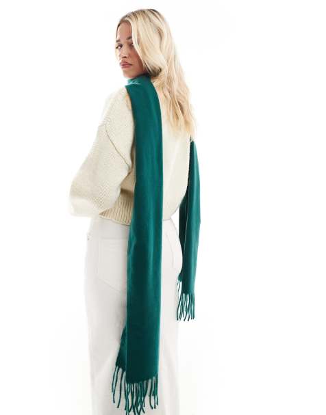 ASOS DESIGN – Ciemnozielony szalik z tkaniny z frędzlami - view 1