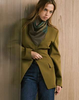 ASOS DESIGN cinch high break point collarless blazer in olive green-Neutral