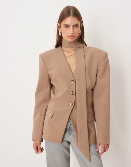 ASOS DESIGN cinch shoulder pad blazer with scarf in mocha - part of a set, 3 of 4