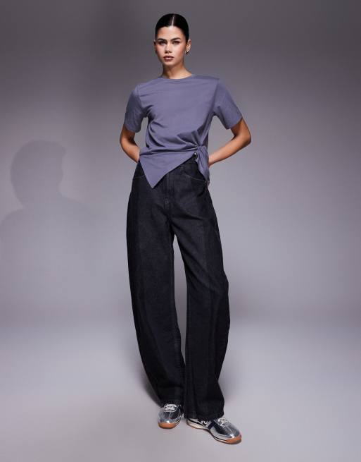ASOS DESIGN cinch t-shirt with hardware detail in charcoal, 3 of 4