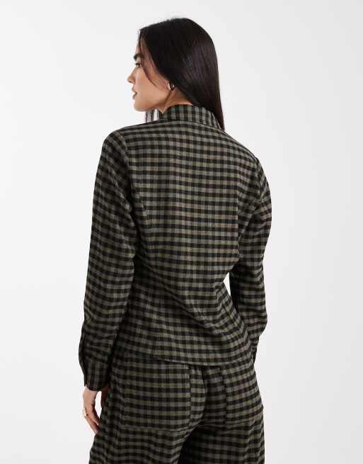 ASOS DESIGN cinched shirt in black & khaki green plaid - part of a set, 3 of 4
