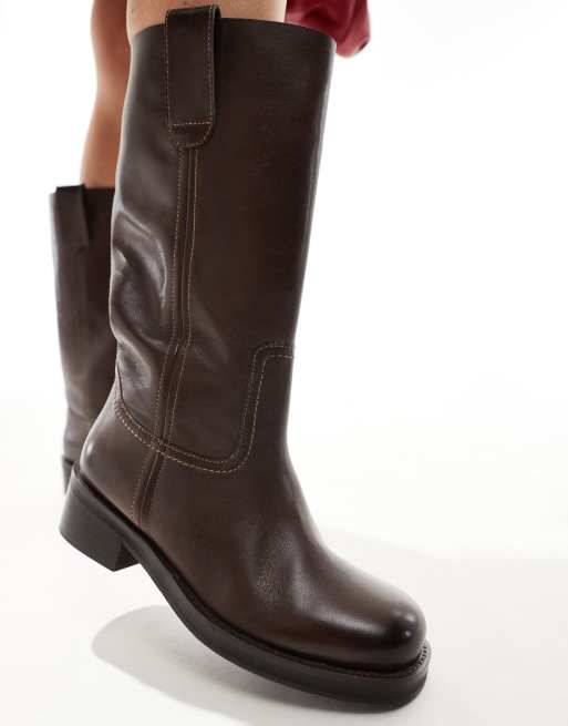 ASOS DESIGN Cindy leather pull on boot in chocolate, 4 of 4