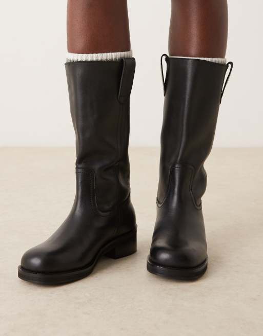 ASOS DESIGN Cindy leather pull on boots in black