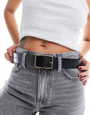ASOS DESIGN - Cintura a vita bassa in pelle con fibbia squadrata 