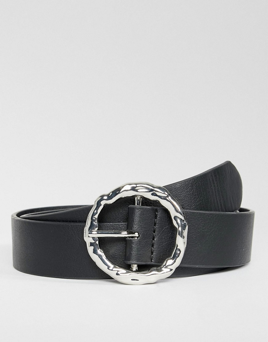 ASOS DESIGN - Cintura da jeans per fianchi e vita con cerchio martellato argento-Nero