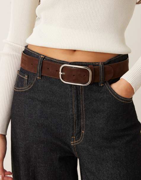 ASOS DESIGN - Cintura per jeans in camoscio sintetico color cuoio scuro con fibbia squadrata allungata color argento - view 1