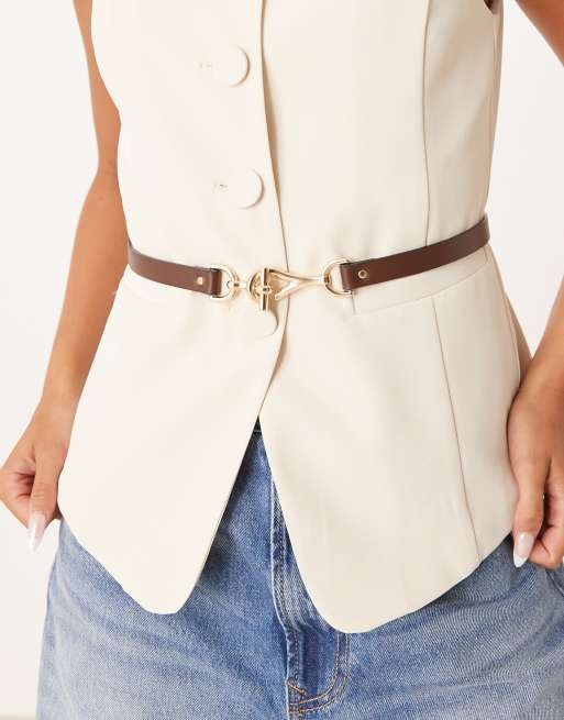 ASOS DESIGN - Cintura per vita e fianchi color cioccolato con morsetto