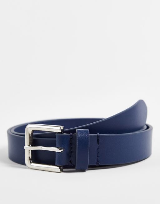 ASOS DESIGN - Cintura slim in pelle, colore blu navy con fibbia argento
