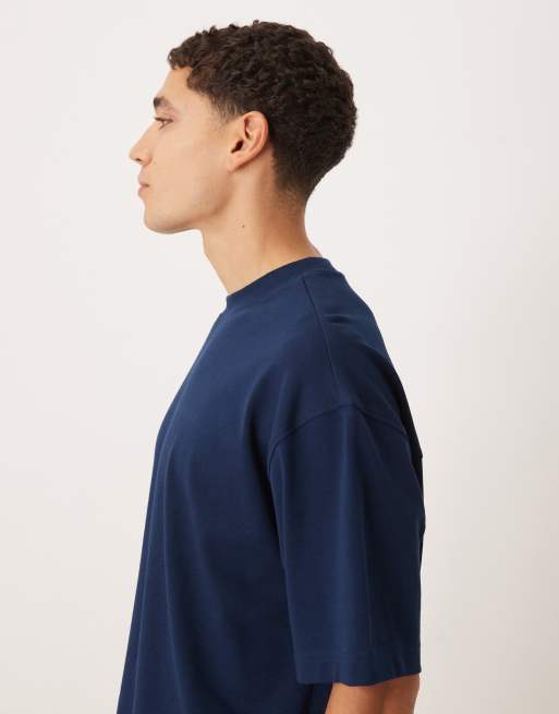 ASOS DESIGN - Circular Design Collection - Oversized T-shirt van superzware stof in marineblauw, 3 van 5