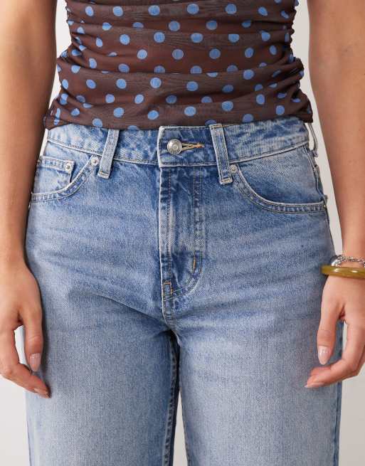 ASOS DESIGN Circular Design Collection Petite wide leg dad jeans in authentic midwash, 5 of 5