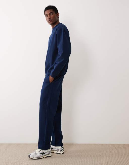 ASOS DESIGN – Circular Design Collection – Schwere Jogginghose in Marineblau mit geradem Bein, 400 g/m², 3 von 5