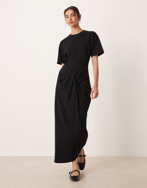 ASOS DESIGN - Circular Design Collection - Vestito T-shirt midi nero in jersey con dettaglio attorcigliato