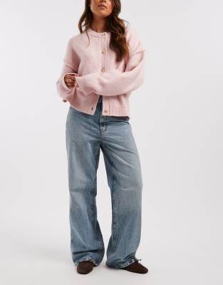 ASOS DESIGN - Circular Design Collection - Weite Dad-Jeans mit heller Vintage-Waschung-Blau