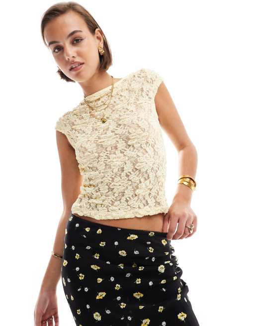 ASOS DESIGN - Citrongul baby-T-shirt med smal halsudskæring i gennemsigtigt blondestof